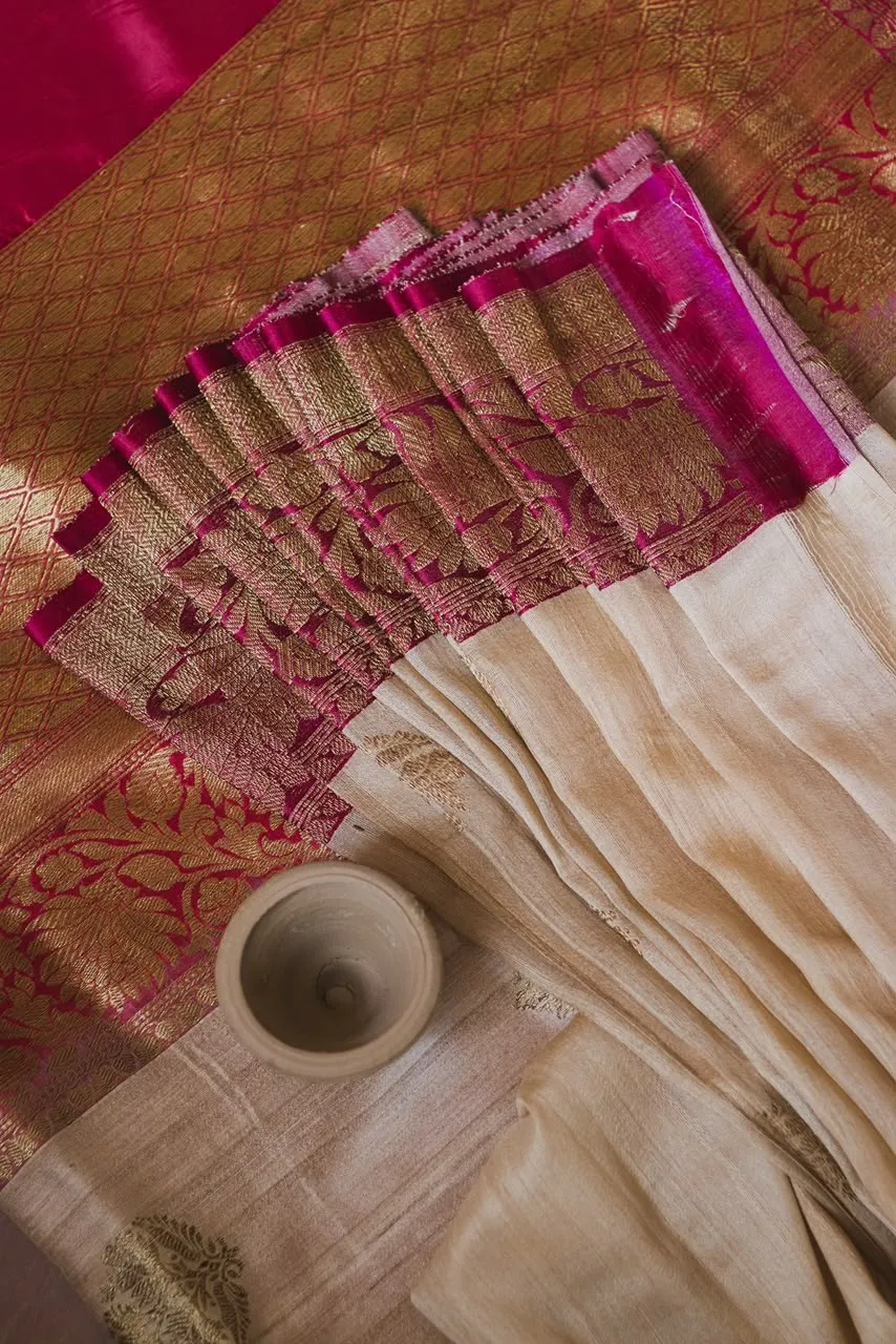 Ivory Banarasi Saree with Magenta Zari Pallu